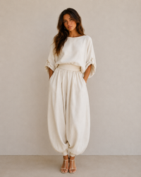Eleonora | Elegante completo a due pezzi con una sola spallina