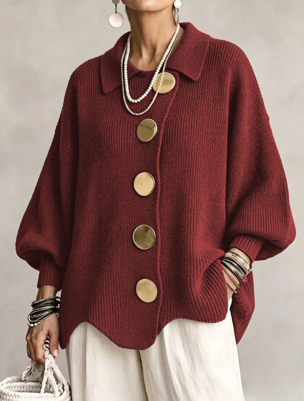 Isadora | Cardigan oversize con dettagli dorati