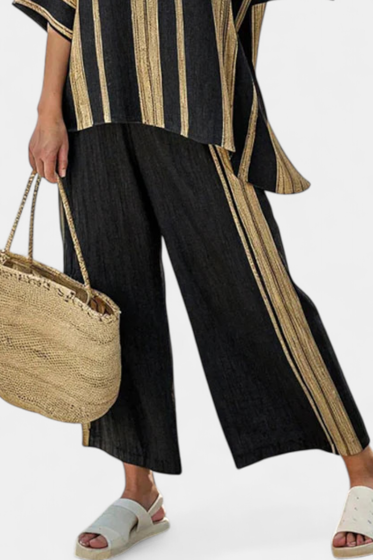 Calden | Comodo top oversize a righe e pantaloni comodi in lino