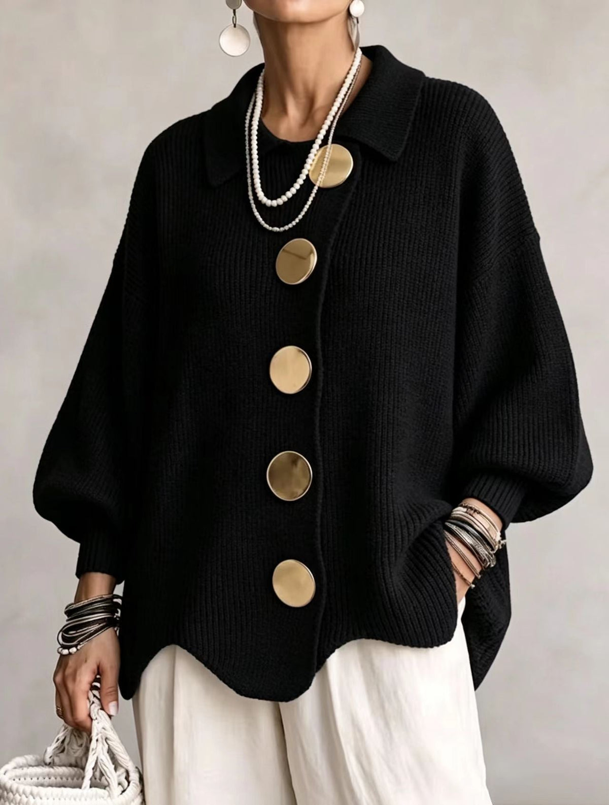 Isadora | Cardigan oversize con dettagli dorati