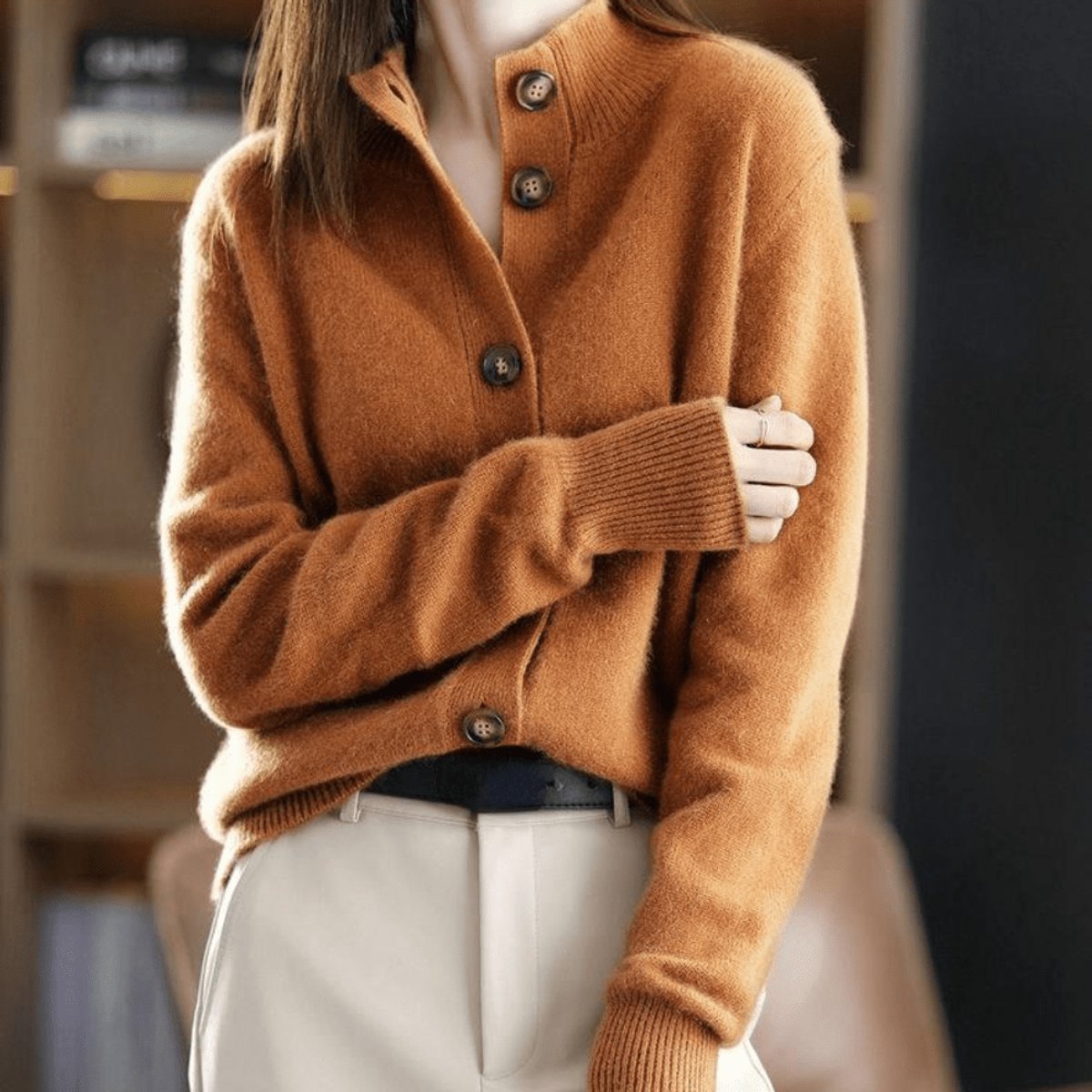Camila | Cardigan da donna in maglia con bottoni sul davanti, in misto cashmere