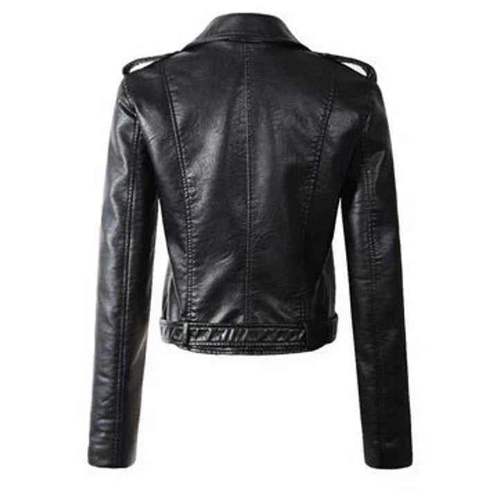 Aria | Giacca da donna corta in ecopelle stile moto con cintura, modello biker