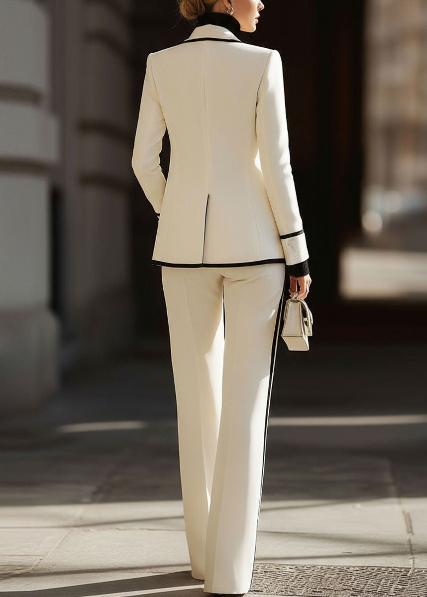 Chloe | Completo da donna a doppio petto: blazer strutturato e pantaloni a gamba larga