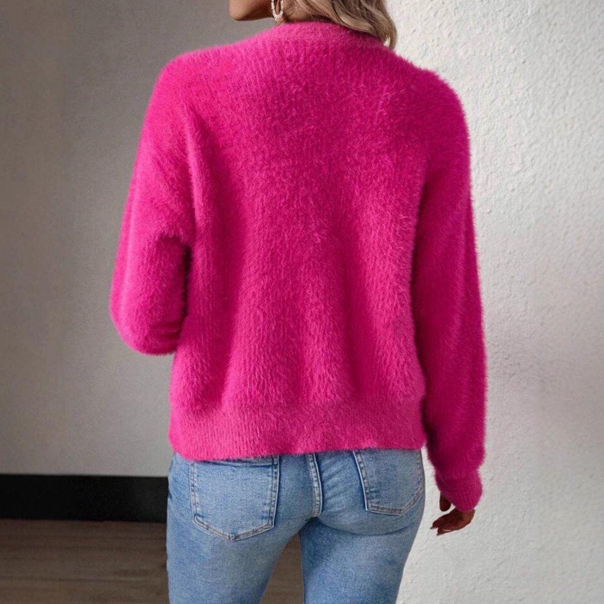 Layla | Cardigan da donna in maglia morbida con scollo a V e abbottonatura frontale