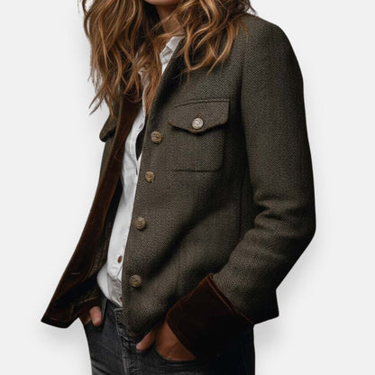 Victoria | Giacca da donna in tweed a spina di pesce in stile militare con bottoni dorati