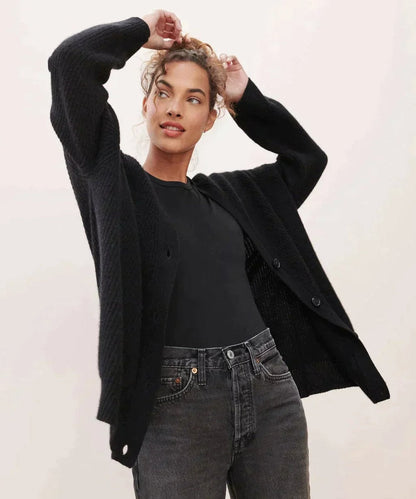 Isabella | Cardigan da donna in cashmere con scollo a V e vestibilità comoda, con chiusura a bottoni sul davanti